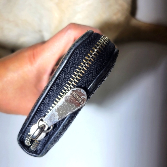 ❤️ 3 for $35 Coach leather woven long zip around large wallet black gray silver - Picture 7 of 11